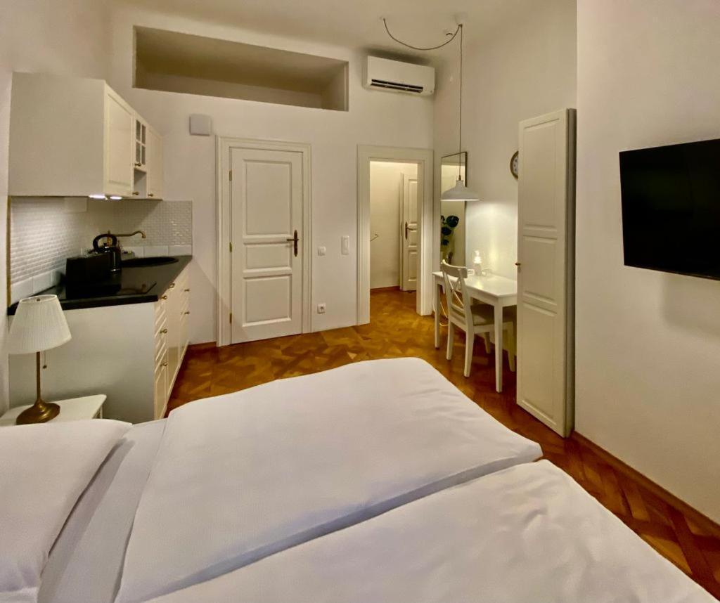 Ars Longa Apartments Ljubljana Eksteriør bilde
