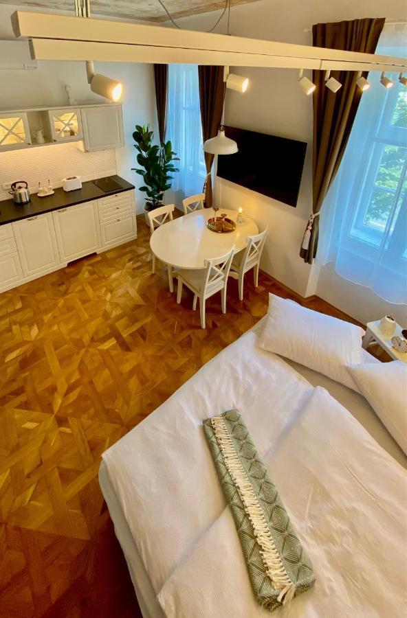 Ars Longa Apartments Ljubljana Eksteriør bilde
